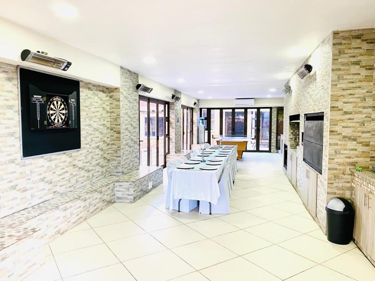 C&C Hotel Vibes Randpark Ridge Jhb 14 Units Available Randburg Bagian luar foto